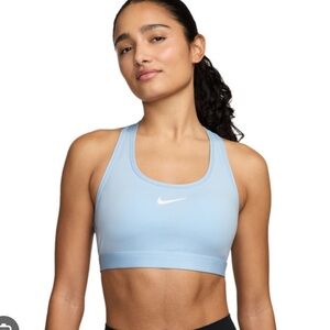 Nike Women's Swoosh Medium Support Bra